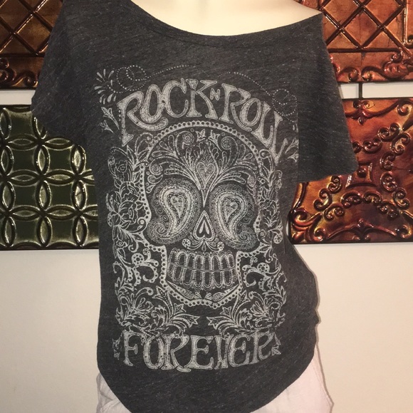 Stranded - Picture 2 of 4